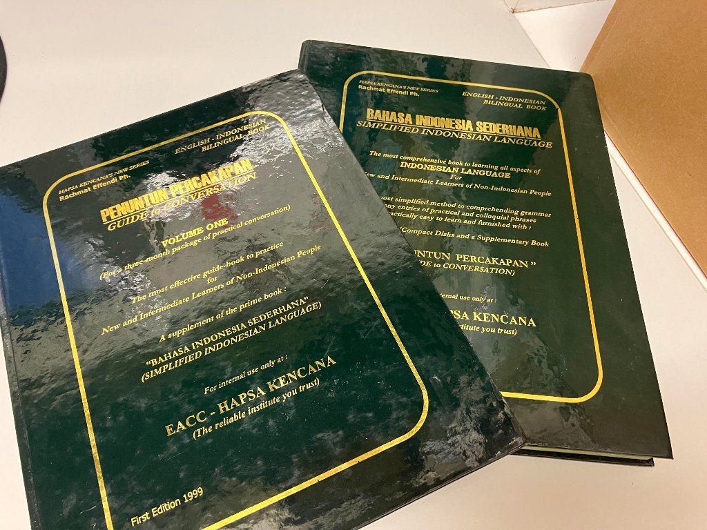 Simplified Indonesian language Bahasa Indonesia sederhana, Ophalen of Verzenden, Alpha, Gelezen, Niet van toepassing