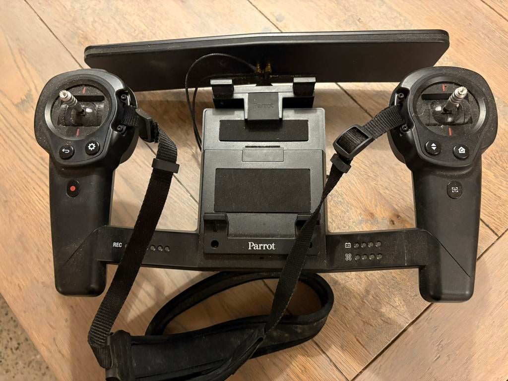 Parrot Bebop drone 2 sky controller, Ophalen of Verzenden, Zo goed als nieuw