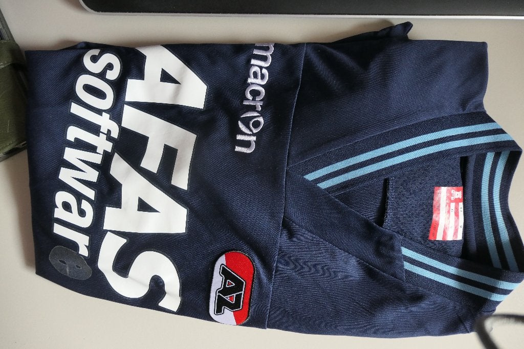 Origineel AZ Alkmaar Macron shirt, Maat M, Ophalen of Verzenden, Nieuw, Shirt