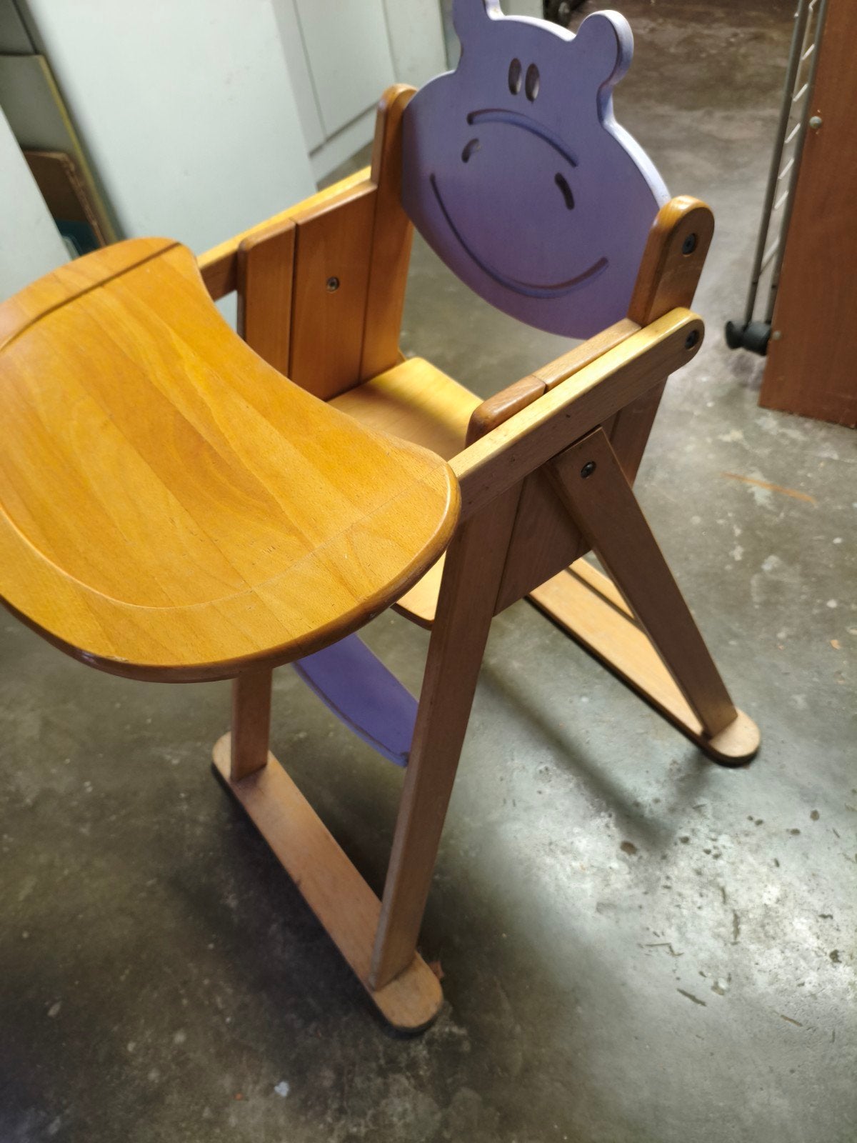 Kinderstoel licht eiken in goede staat, Kinderen en Baby's, Kinderstoelen, Ophalen