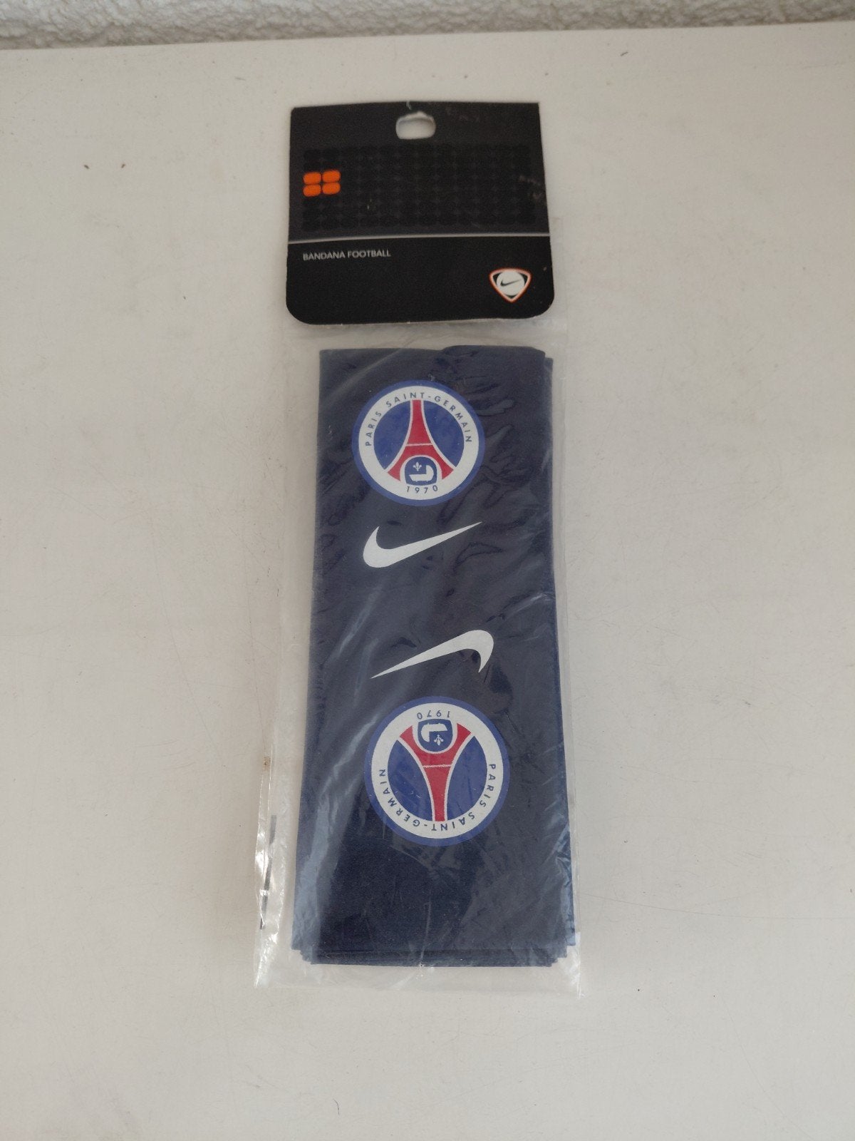 bandana PSG, Ophalen of Verzenden, Buitenlandse clubs, Shirt