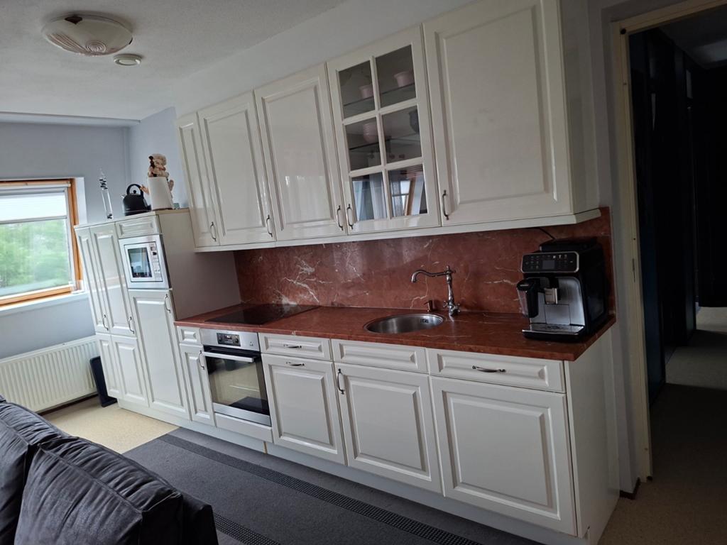 Zeer mooie keuken (wit), Huis en Inrichting, Keuken | Complete keukens, Ophalen of Verzenden, Zo goed als nieuw, Wit