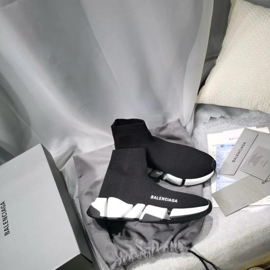 Balenciaga Speed Trainer Sneakers Zwart Wit, Ophalen of Verzenden, Zo goed als nieuw, Zwart, Sneakers of Gympen