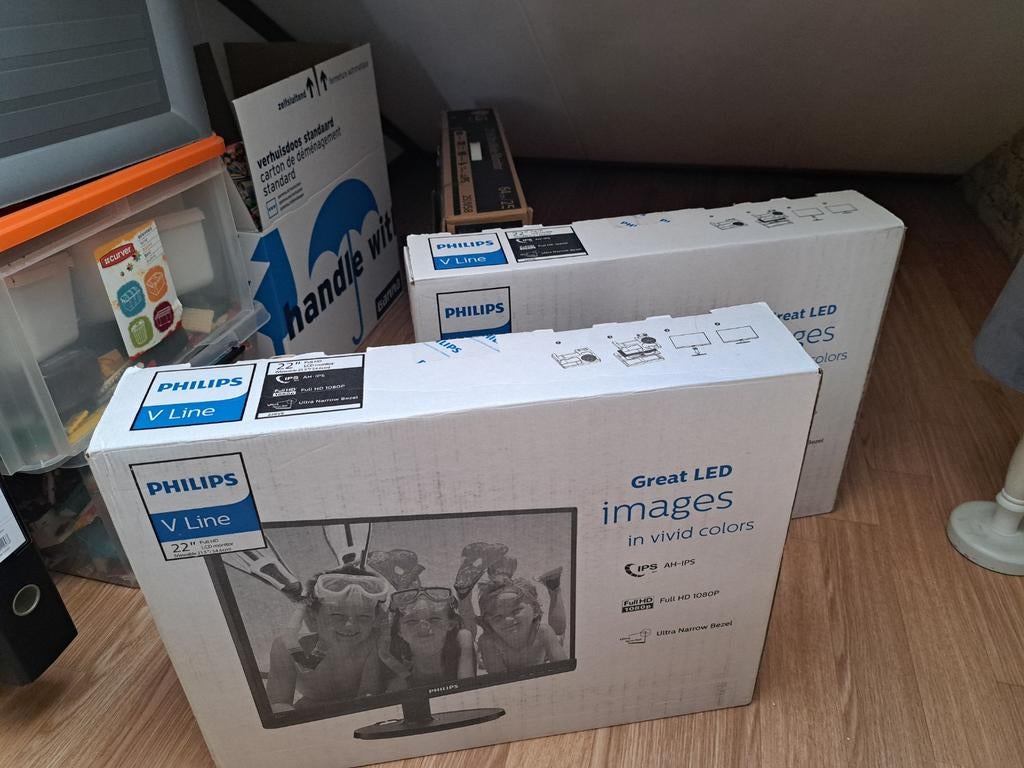 2x Philips V Line 226V6Q 22 inch Full HD Monitor, Philips, Full HD, Ophalen of Verzenden, Zo goed als nieuw