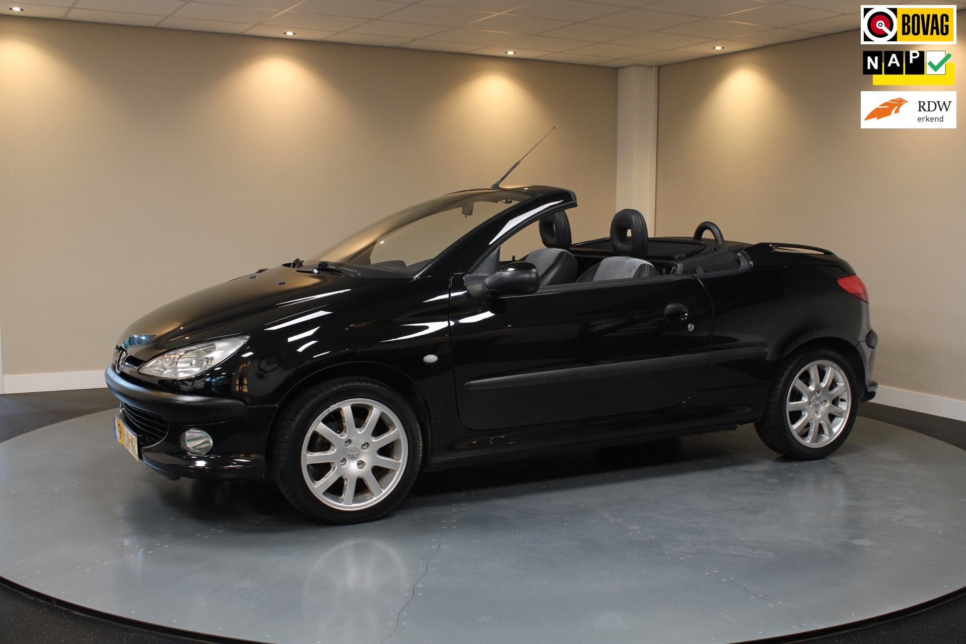 Peugeot 206 CC 1.6-16V *Top onderhouden!* Cabrio|Hard-Top|Wi, Auto's, Voorwielaandrijving, Gebruikt, 4 cilinders, Cabriolet