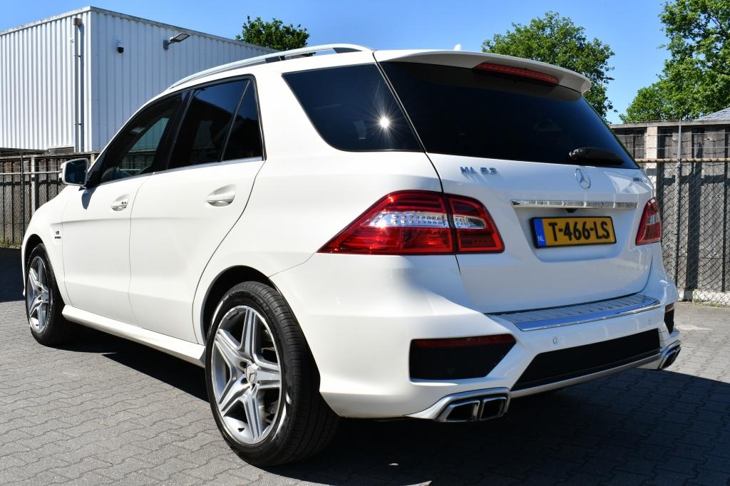 Mercedes-Benz M-Klasse AMG 63 Camera|Pano|Nieuwe ketting, Auto's, Automaat, 526 pk, Gebruikt, 2245 kg