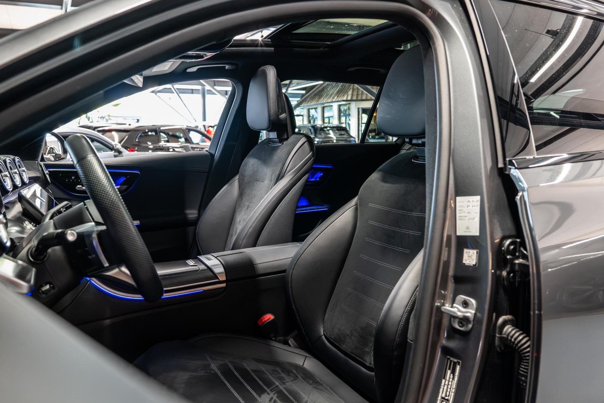 Mercedes-Benz C-klasse Estate 300 e Business Solution AMG Sc, Automaat, Achterwielaandrijving, 4 cilinders, 2020 kg