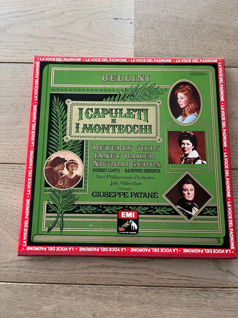 Bellini: I Capuleti e i Montecchi - EMI Vinyl Box Set, Cd's en Dvd's, Vinyl | Klassiek, Zo goed als nieuw, Romantiek, Opera of Operette