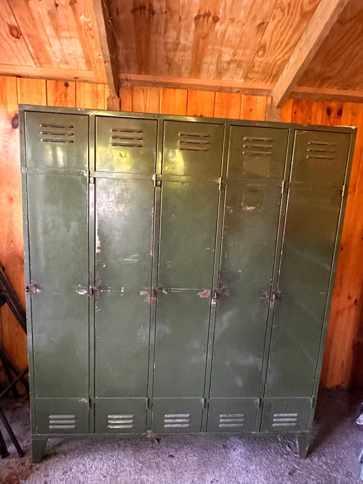Stijlvolle Olijfgroene Lockerkast met 5 Lockers, Ophalen of Verzenden, Gebruikt, Vintage industrieel