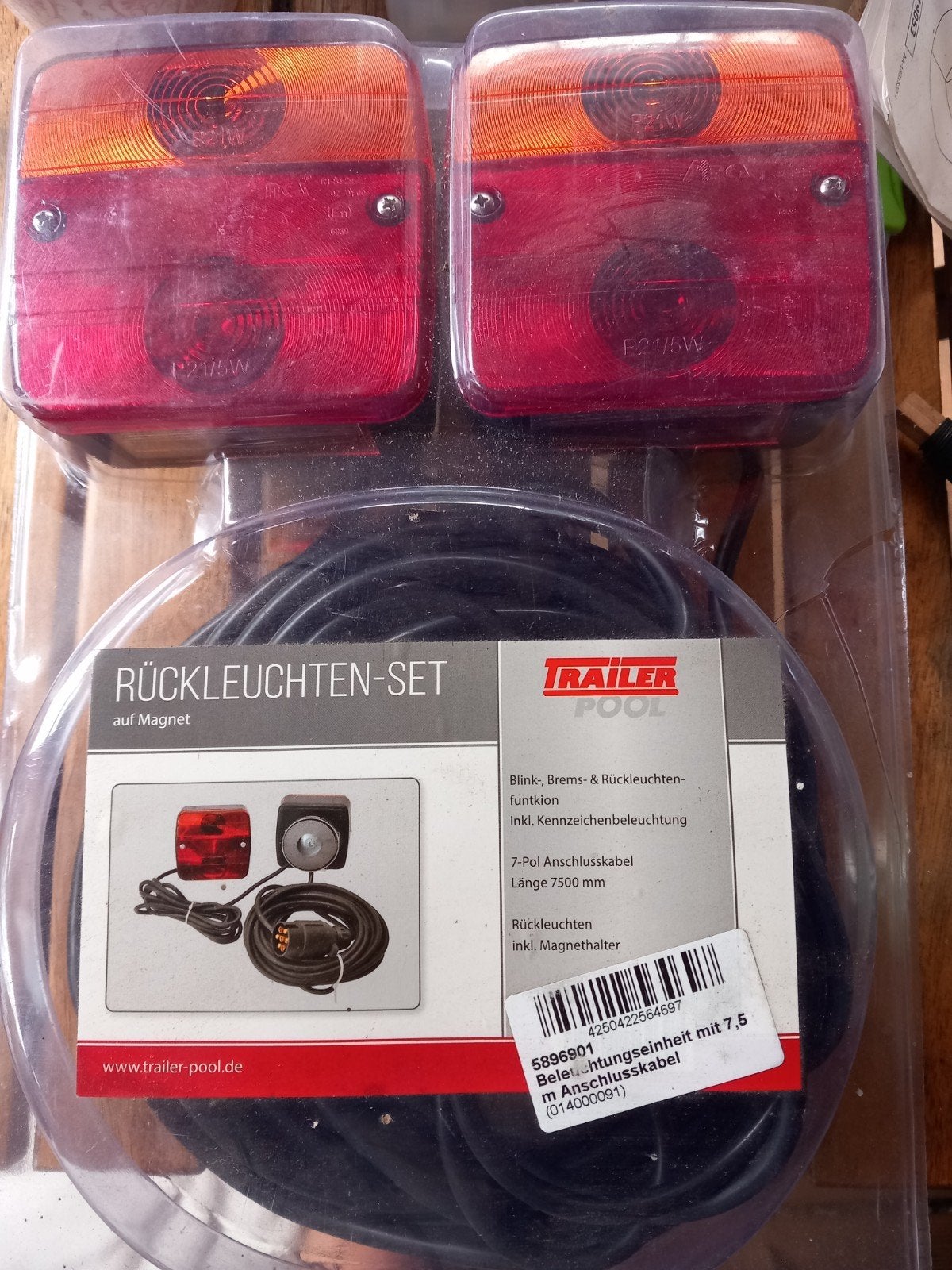 Achterlichten set met magneet, Auto diversen, Aanhangwagen-onderdelen, Ophalen of Verzenden, Zo goed als nieuw