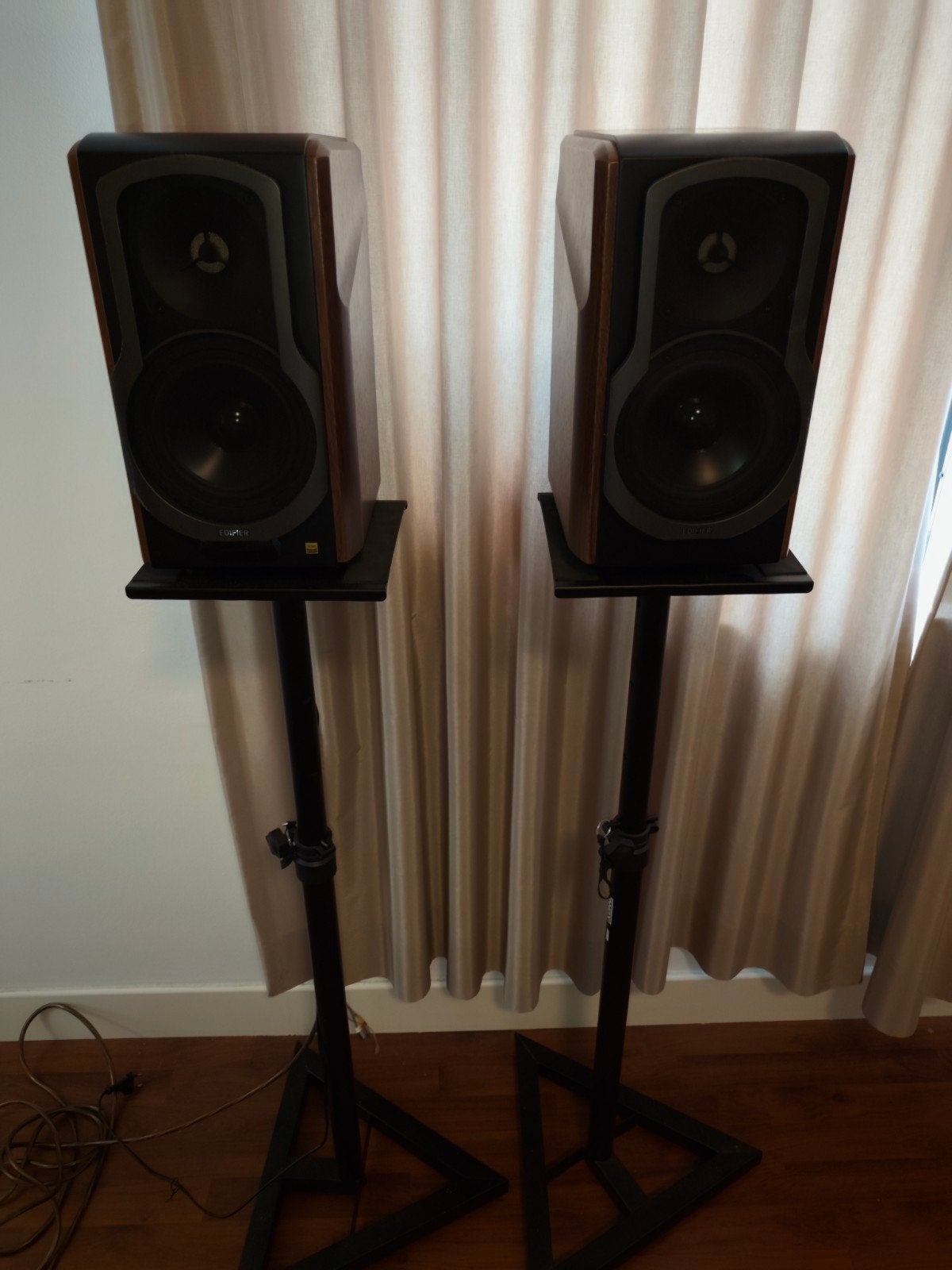 Edifier S2000MKIII Actieve Hi-Res Speakerset + Verstelbare S