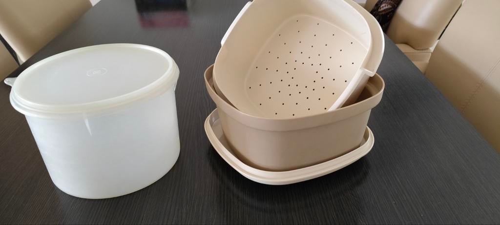 Tupperware Opbergdoos en Rijst/Pasta Stomer Set, Ophalen of Verzenden, Zo goed als nieuw, Crème, Bak of Kom