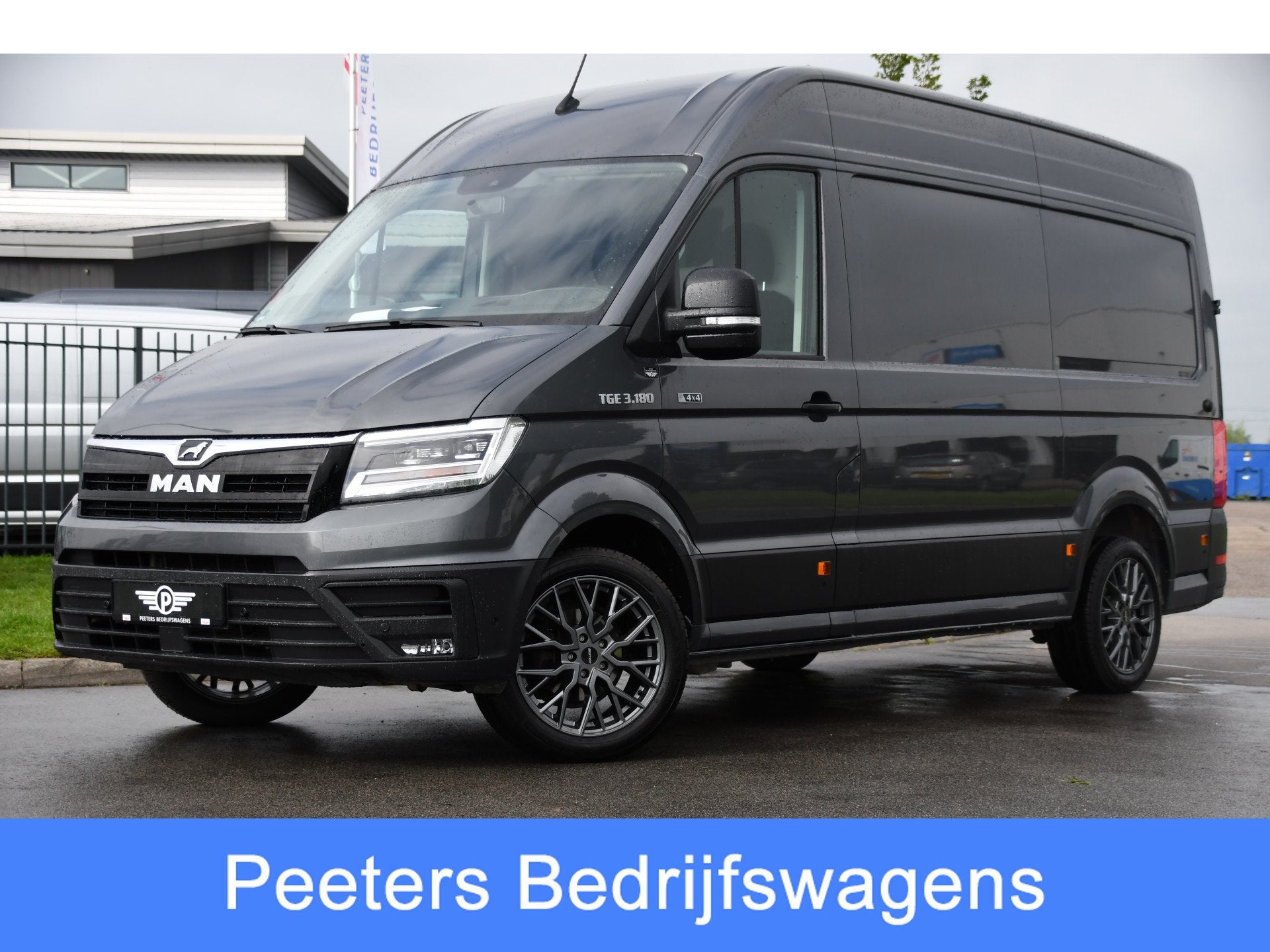 MAN TGE 3.180 35 2.0 L3H3 4x4 PB Edition Camera, Cruise, Car, Stof, Gebruikt, Euro 6, 4 cilinders