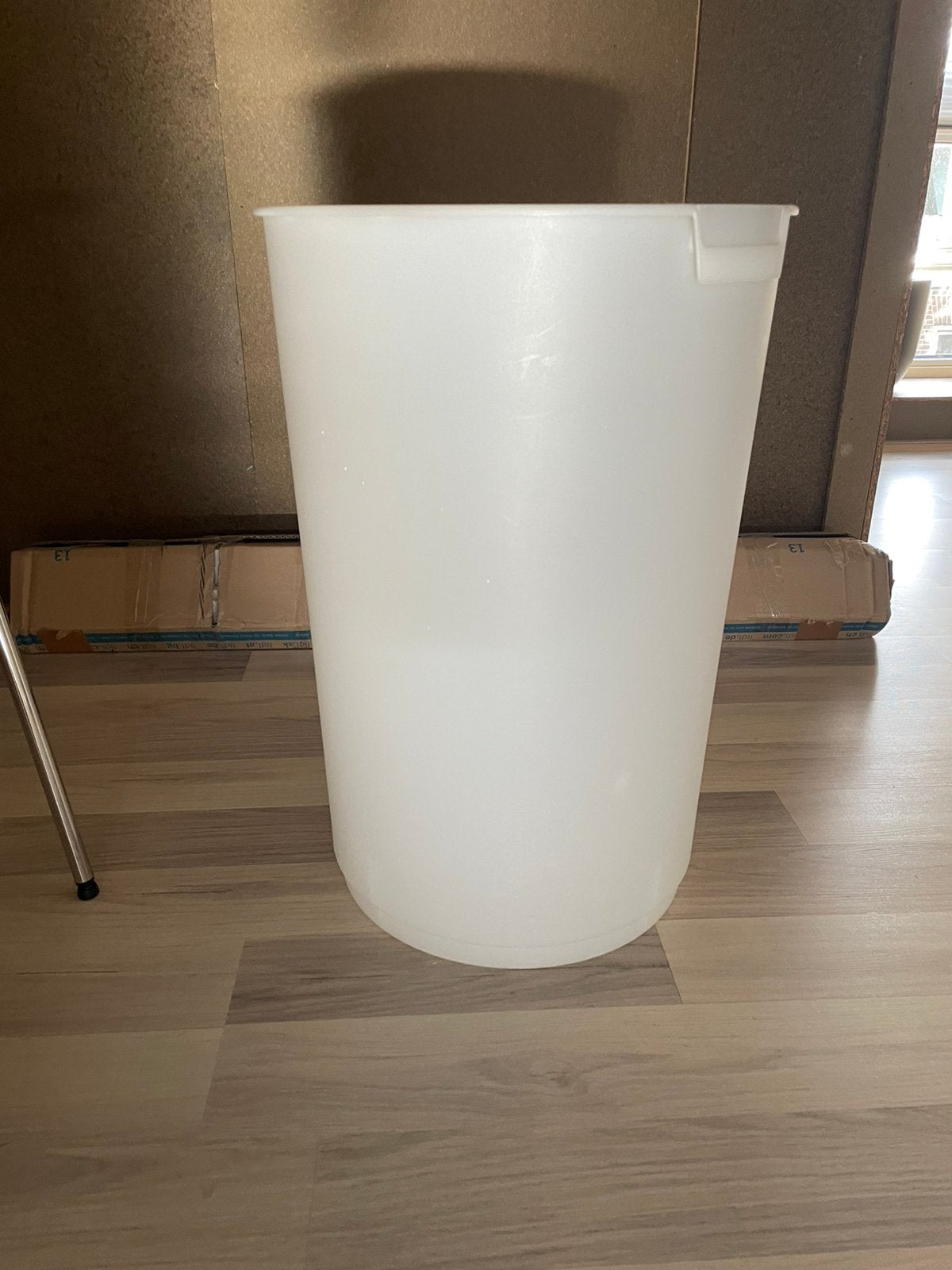 Plastic ton, Doe-het-zelf en Verbouw, Ophalen, Gebruikt, Overige typen, 50 tot 75 cm