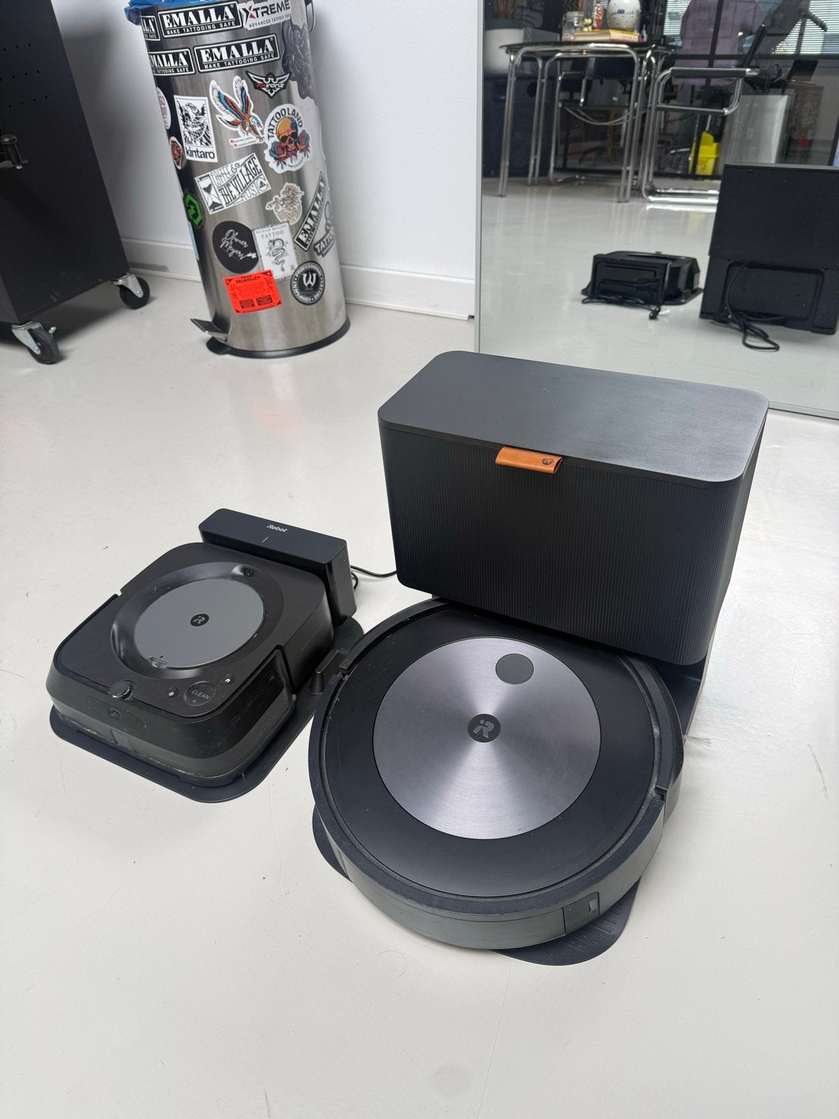 iRobot Roomba Combo j7+ Robotstofzuiger en Dweilrobot, IRobot, Automatisch legen, Ophalen of Verzenden, Zo goed als nieuw
