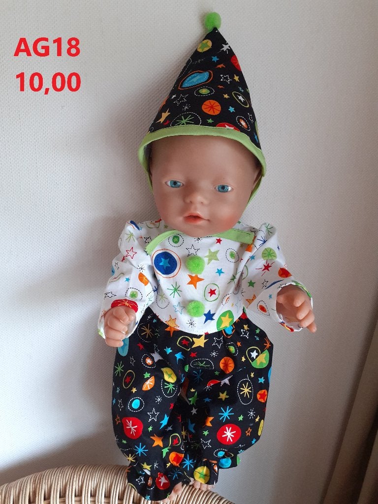 Poppenkleertjes baby born. Set harlekijn. Opbrengst KiKa., Kinderen en Baby's, Speelgoed | Poppen, Ophalen of Verzenden, Nieuw