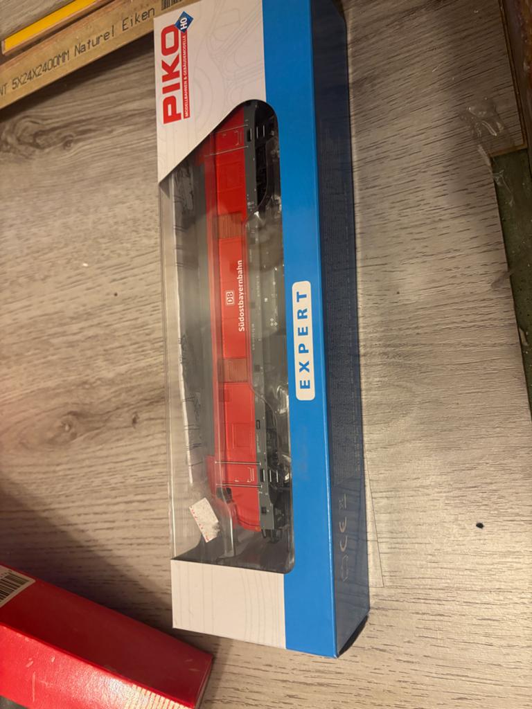 Piko BR245 DB digitaal, Hobby en Vrije tijd, Modeltreinen | H0, Zo goed als nieuw, Gelijkstroom, Locomotief, Piko