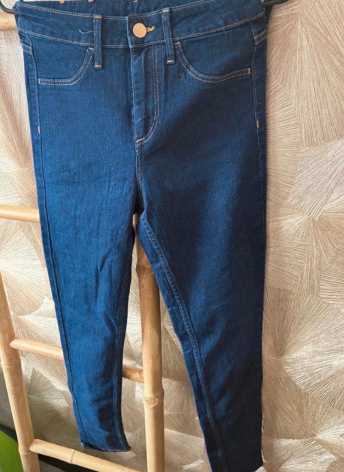 H&M Dames Spijkerbroek Maat 25 - High Waist Ankle, Ophalen of Verzenden, Zo goed als nieuw, Blauw, W27 (confectie 34) of kleiner