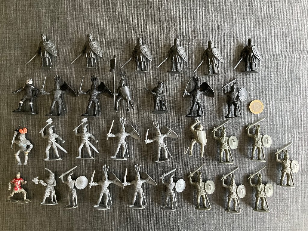 Ridders  .. Plastic Figuren, Ophalen, Zo goed als nieuw
