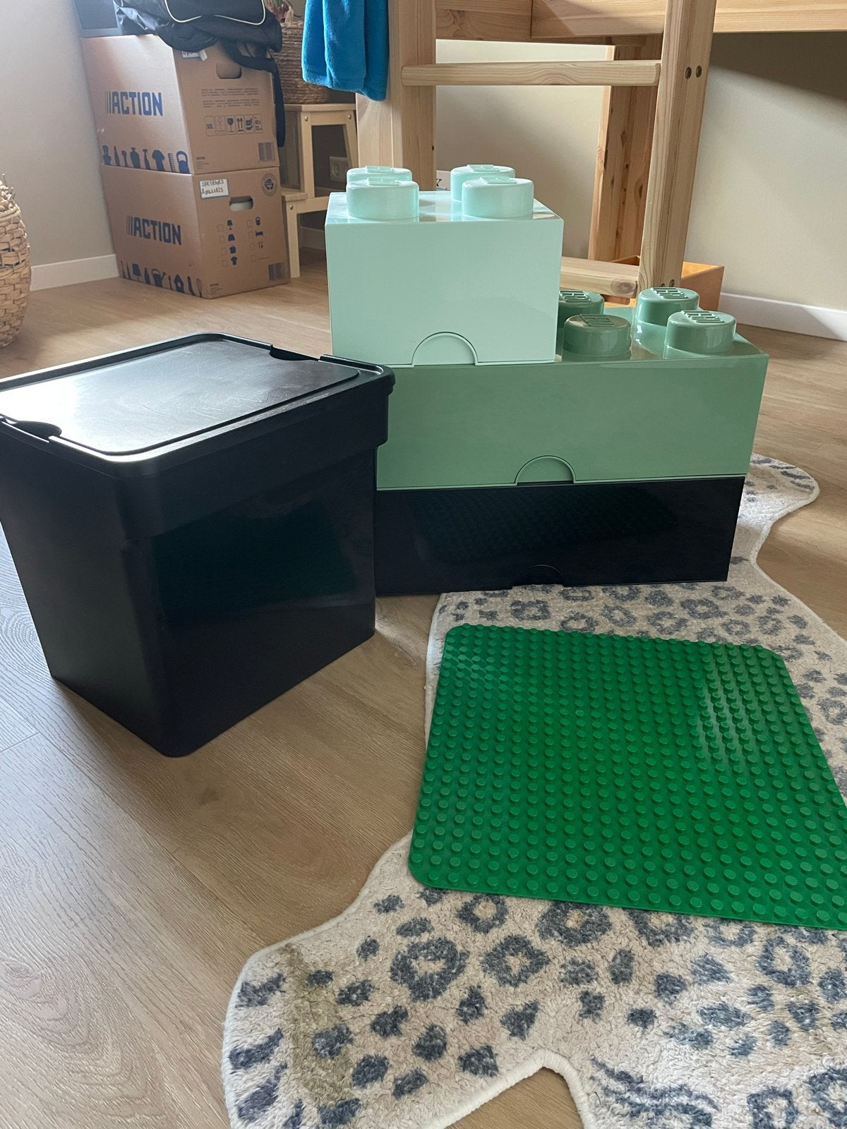 Grote partij Duplo met voertuigen, figuren en grondplaat, Ophalen, Zo goed als nieuw, Duplo, Complete set