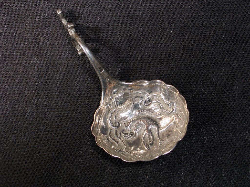 Roomlepel antiek zilver Leeuwarden J. Pereboom 1765. 1747, Ophalen of Verzenden, Zilver