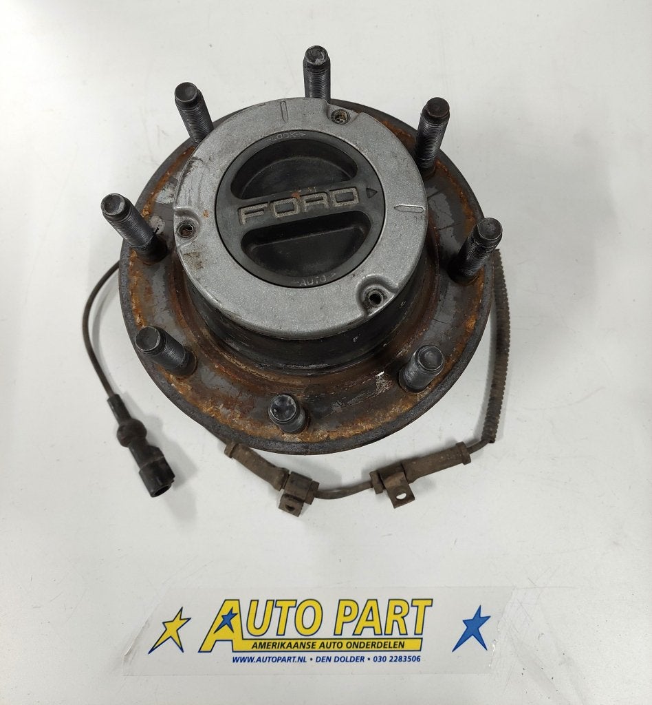 Ford F250-F350 4x4 wiellager met actuator 2005-2010, Gebruikt, Ford motor company, Ford USA, P.O. Box 6248, Dearborn, MI 48126