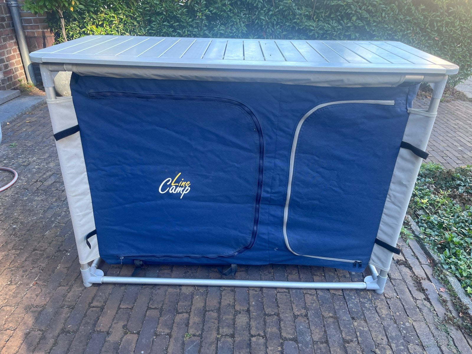 Kampeerkeuken van Line Camp, Ophalen of Verzenden, Zo goed als nieuw, Campingkast