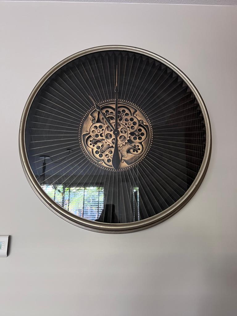 Wandklok, Ophalen of Verzenden, Zo goed als nieuw