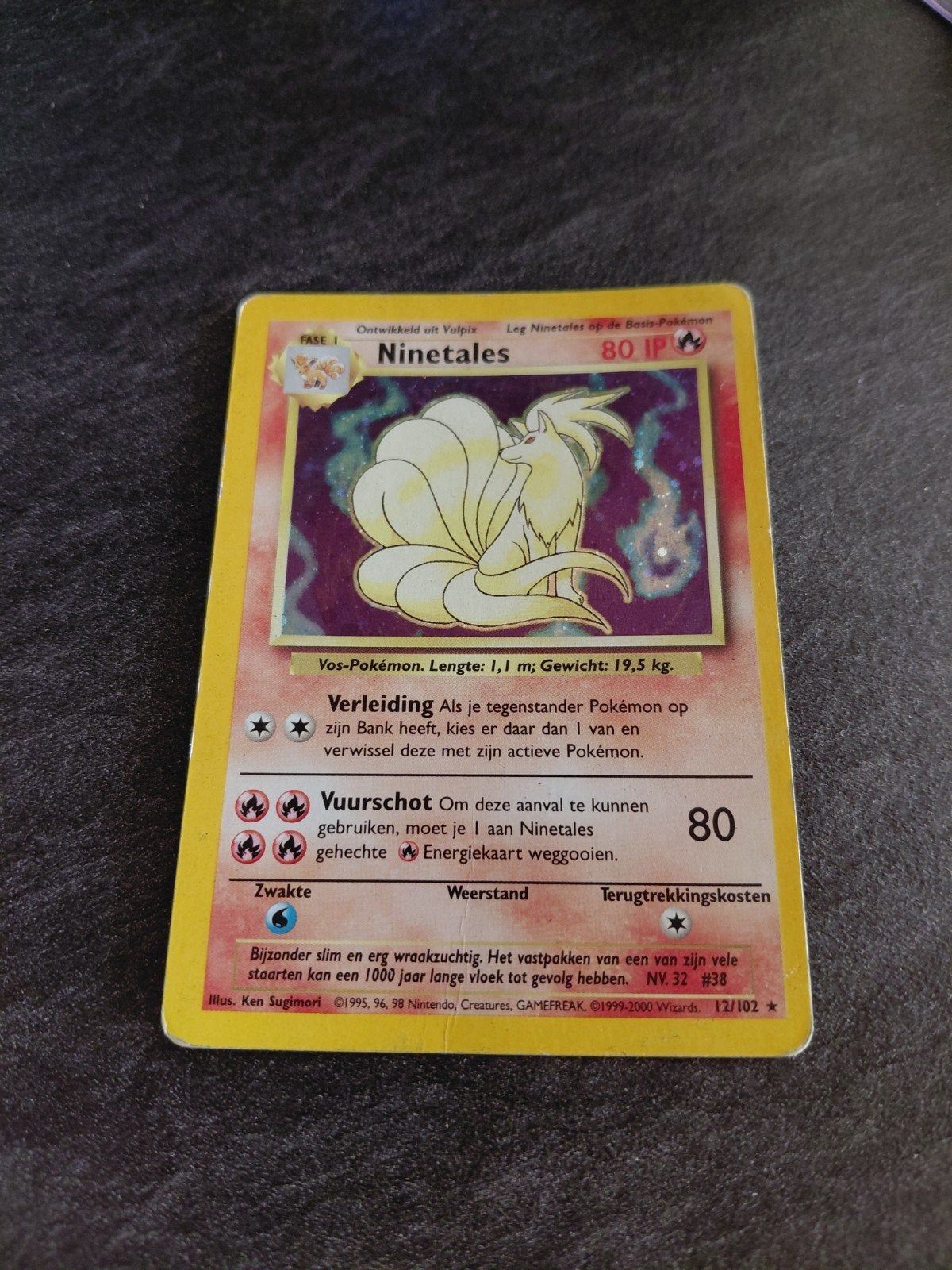 Ninetales holo 1995 base set - kaart 13/102 (nederlands), Ophalen of Verzenden, Zo goed als nieuw, Losse kaart, Foil