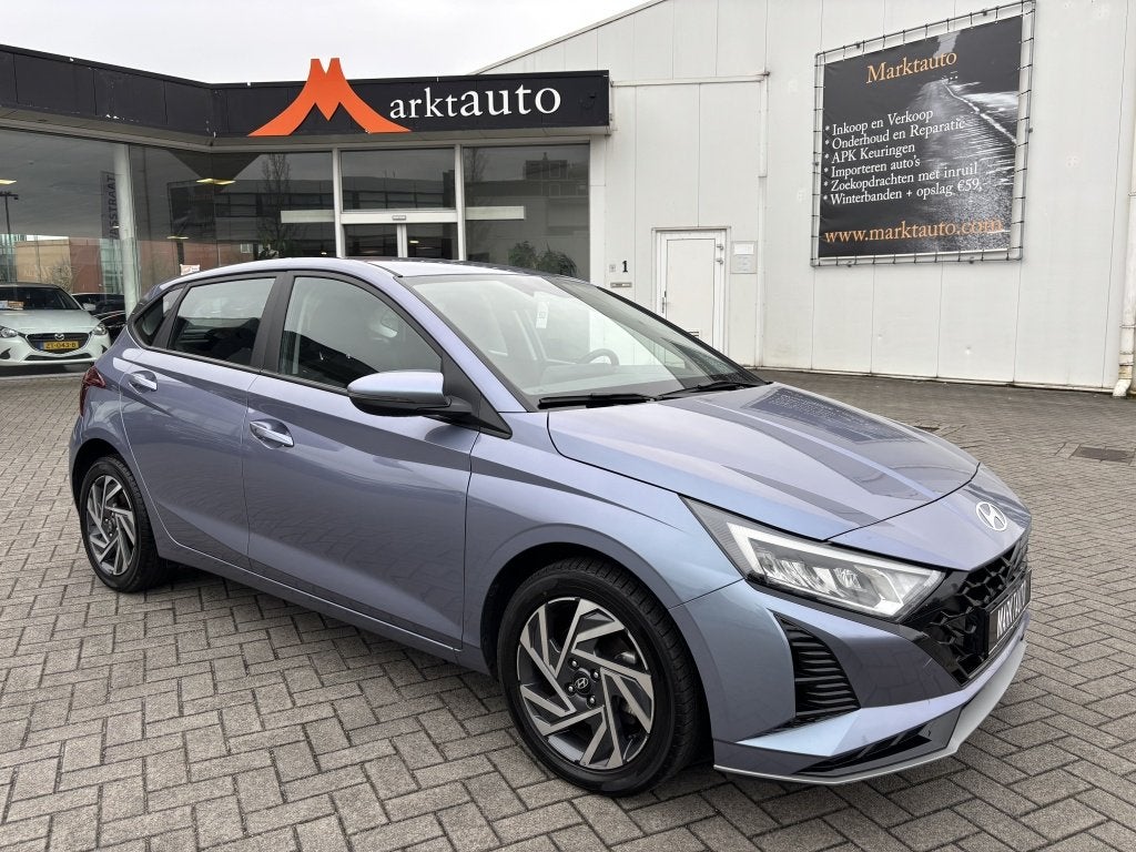 Hyundai i20 Trend Camera Carplay Navi Stoelverwarming, Gebruikt, Blauw, Origineel Nederlands, Bedrijf