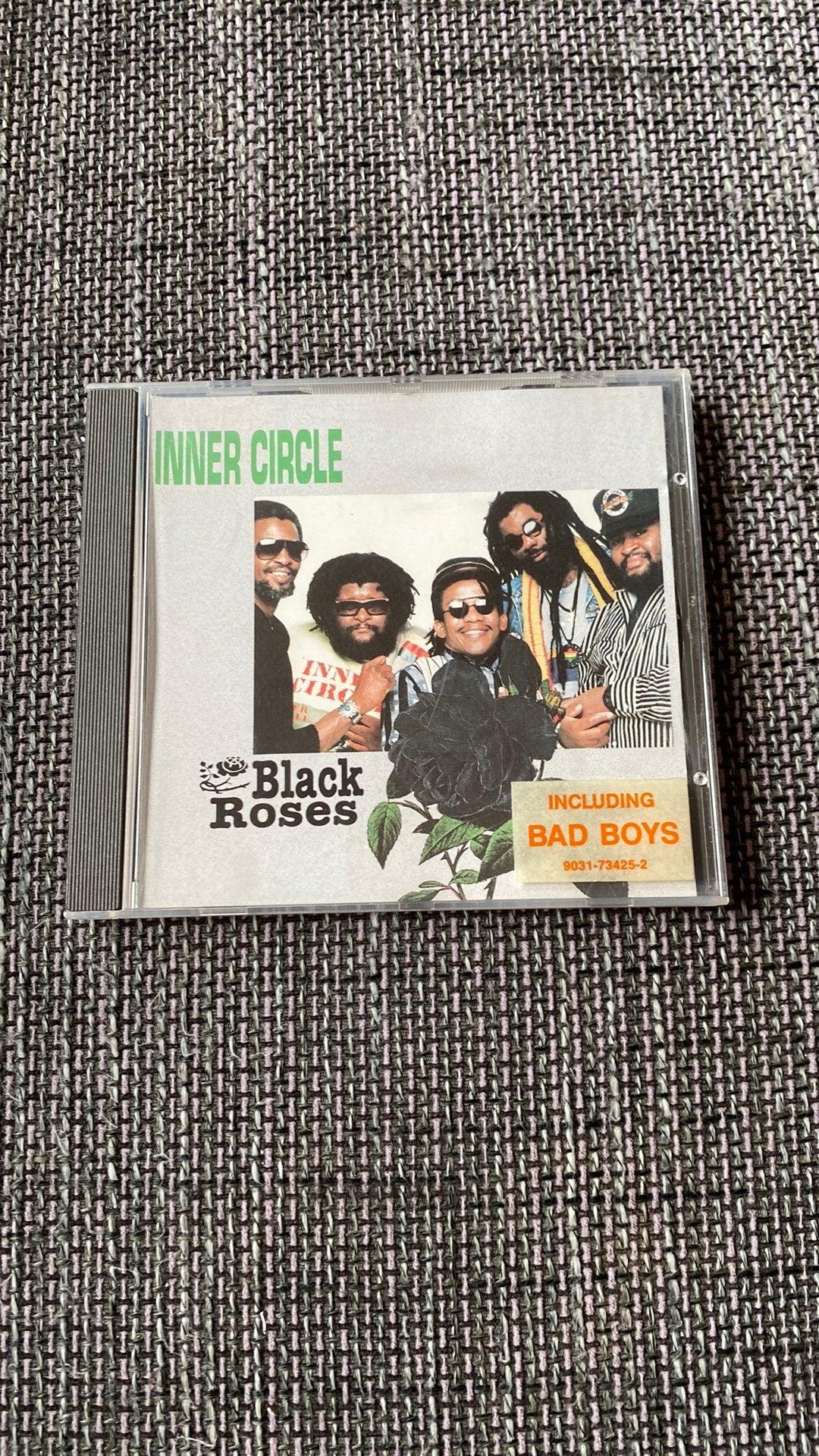 Cd Inner Circle - Black roses, Ophalen of Verzenden, Zo goed als nieuw