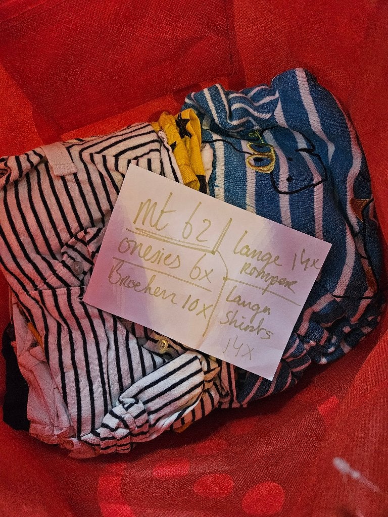 Verassingstas maat 62, jongens, Kinderen en Baby's, Babykleding | Maat 62, Ophalen of Verzenden, Gebruikt, Jongetje, Overige typen
