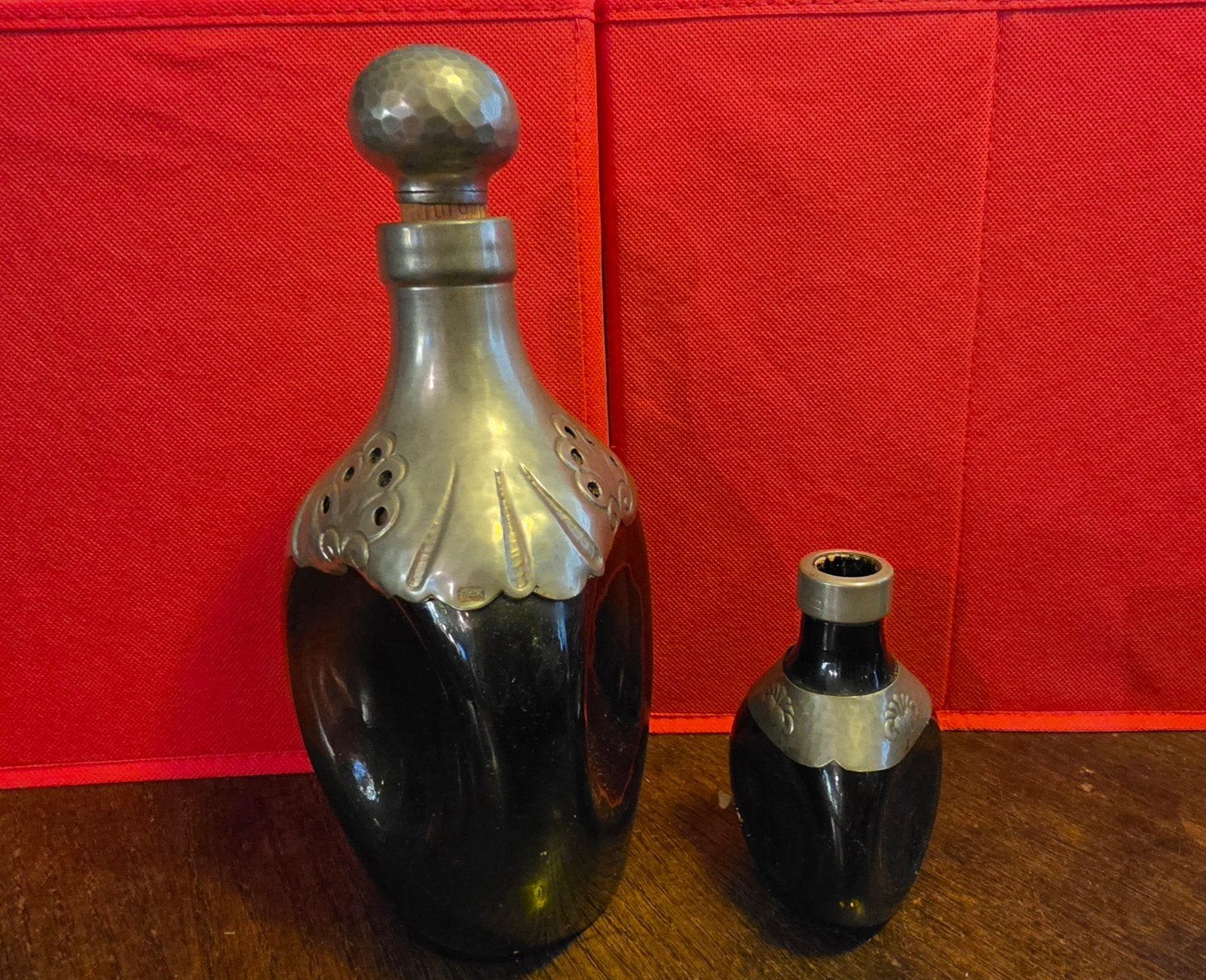 Vintage tinnen decanters / likeurflessen met tinbeslag, Ophalen