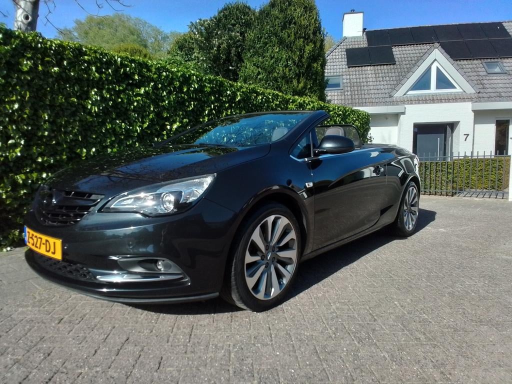 Opel Cascada Cabrio 1.4 Turbo 2016 Zwart, Voorwielaandrijving, 1250 kg, 4 cilinders, Cabriolet