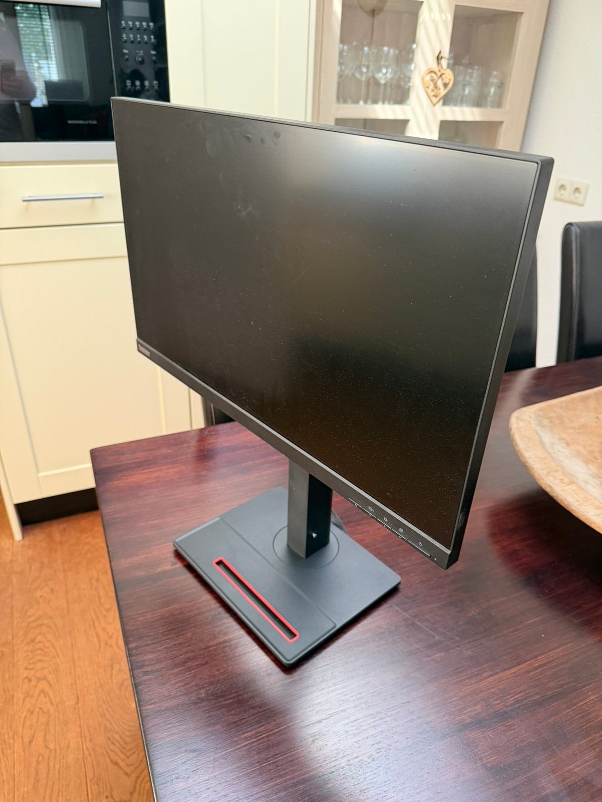Lenovo Thinkvision P24h-20 (2 stuks), Computers en Software, Monitoren, Ophalen, IPS, Zo goed als nieuw, In hoogte verstelbaar