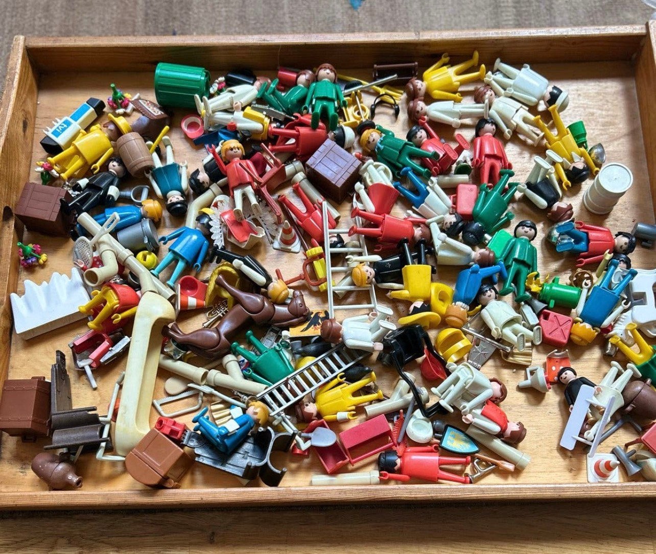 Grote partij vintage Playmobil poppetjes en accessoires, Ophalen of Verzenden, Gebruikt, Jongen of Meisje