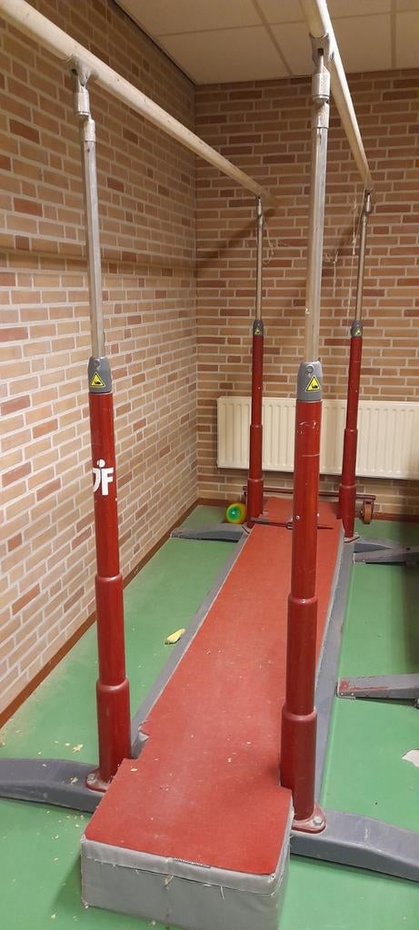 Heren turnbrug Janssen en Fritsen., Ophalen, Gebruikt, Materiaal, Maat 36 t/m 42