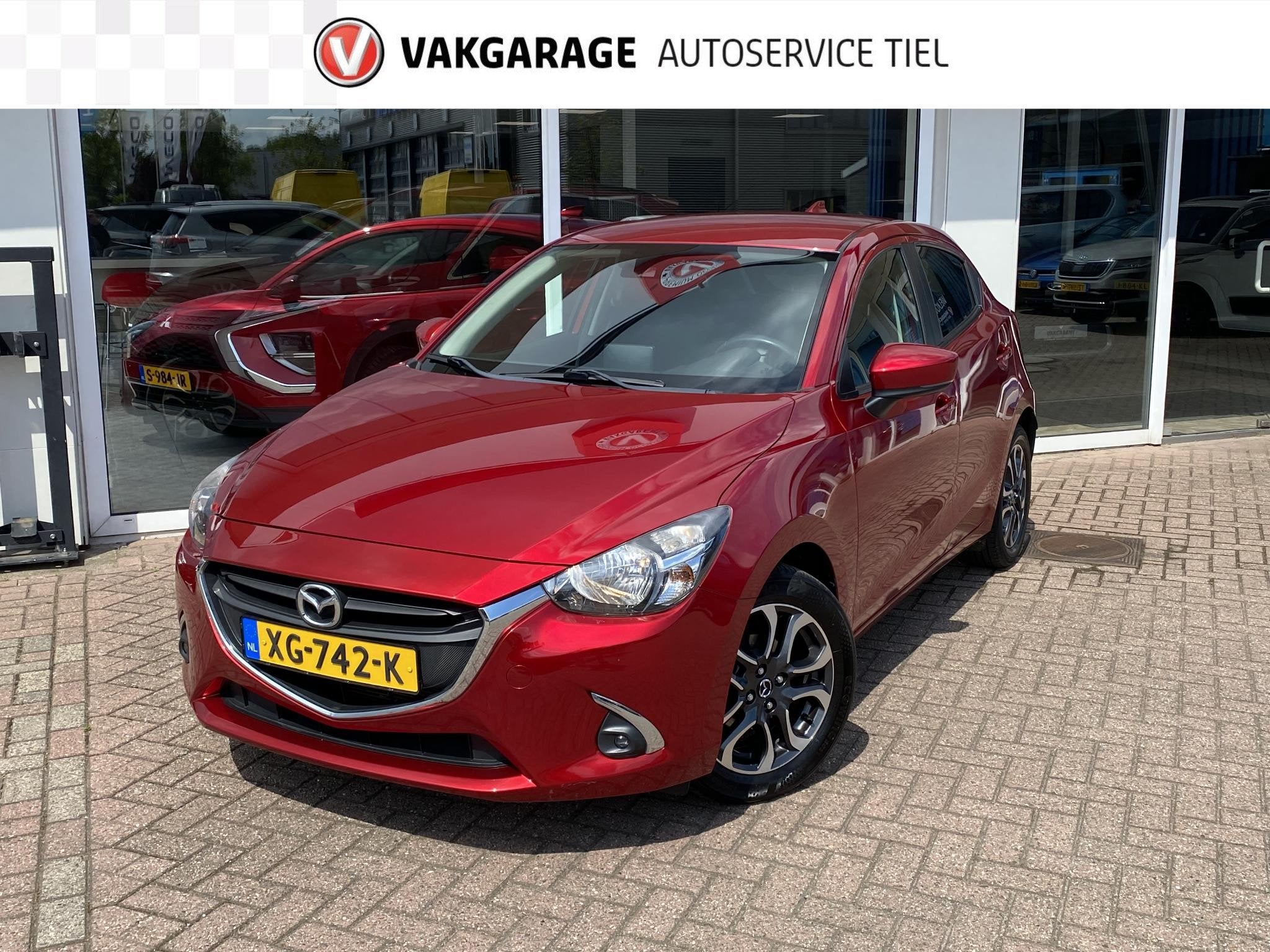 Mazda 2 1.5 Skyactiv-G Sport Selected, Voorwielaandrijving, Stof, Origineel Nederlands, Handgeschakeld