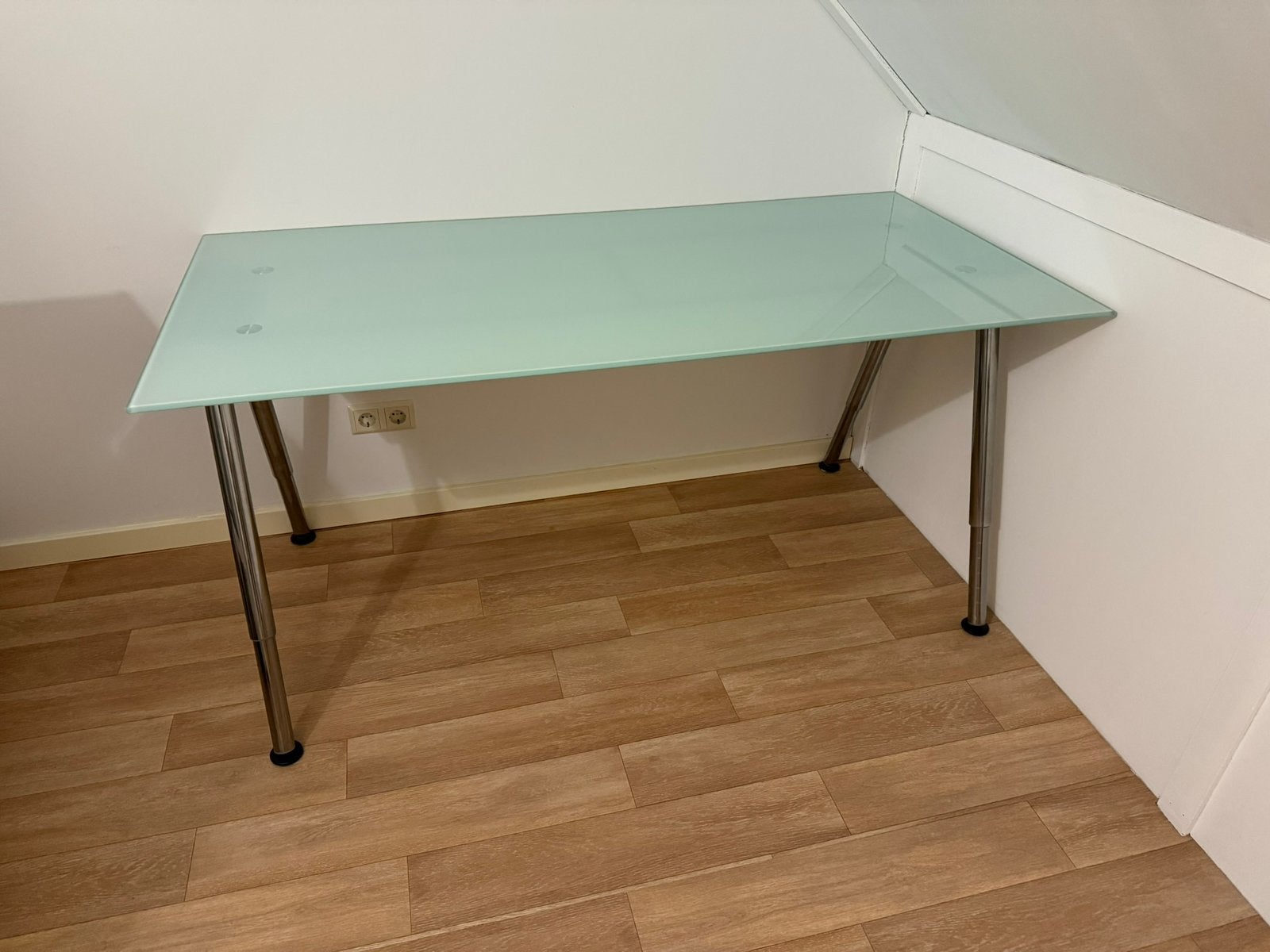 Gratis af te halen: Glazen bureau (160x80cm), Huis en Inrichting, Ophalen, 160 cm, Zo goed als nieuw, IKEA