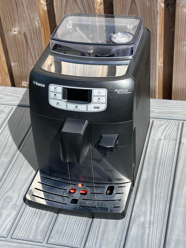 Defecte Saeco Espressomachine voor onderdelen, Ophalen, Afneembaar waterreservoir, Espresso apparaat, Koffiebonen