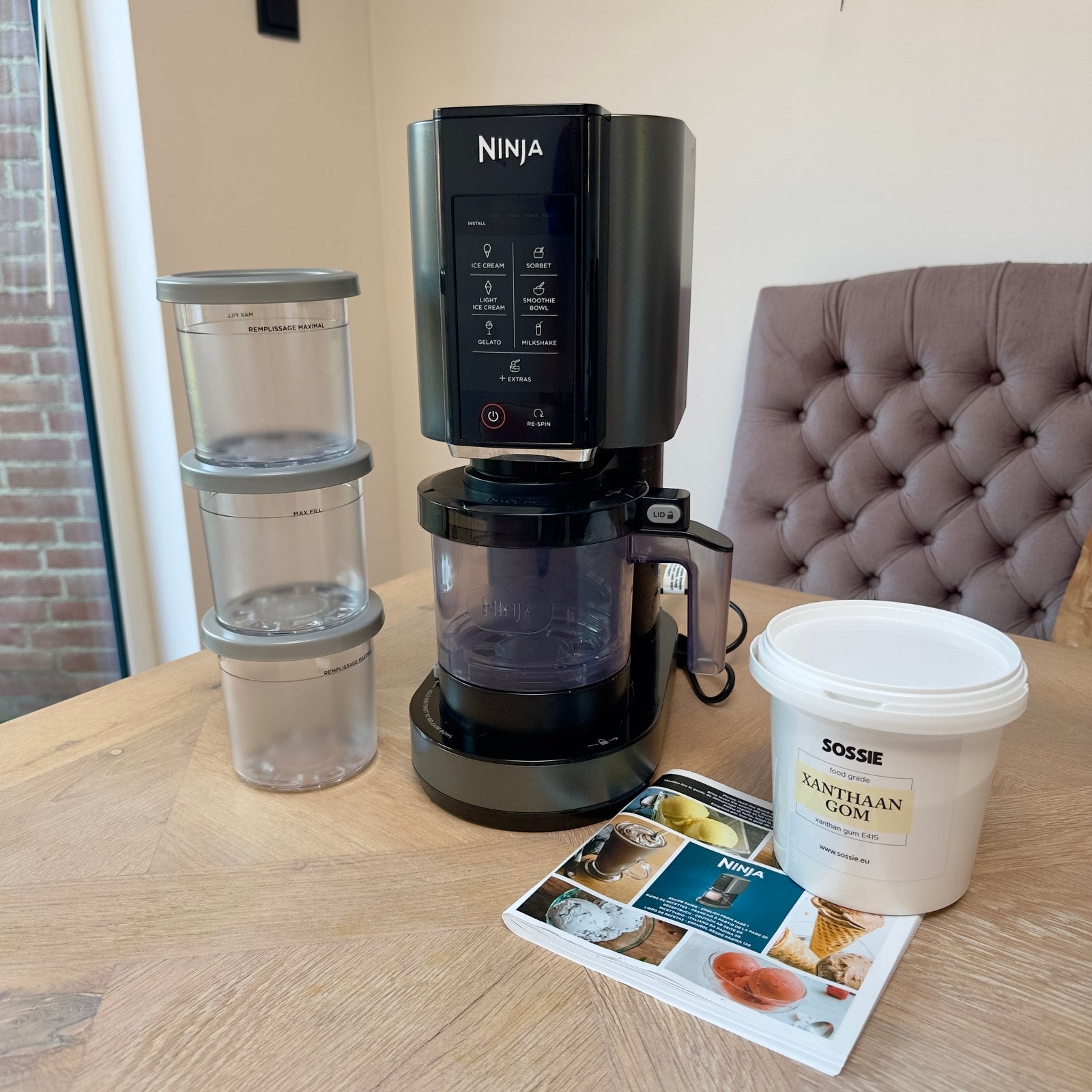 Ninja Creami 7 in 1 IJsmachine, 1 tot 2 liter, Ophalen of Verzenden, Gebruikt, 3 snelheden of meer
