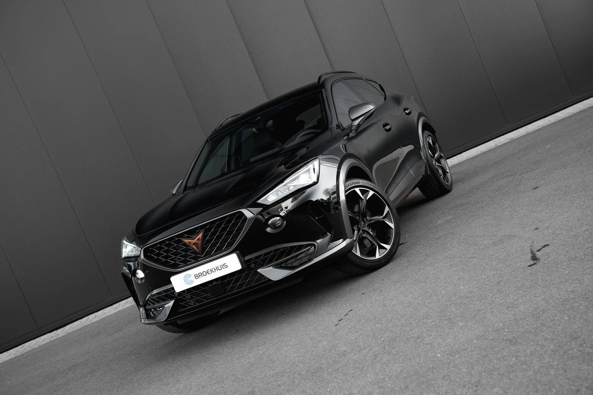 CUPRA Formentor 245pk 1.4 e-Hybrid VZ Performance (bj 2023), Gebruikt, 4 cilinders, Zwart, Hybride Elektrisch/Benzine