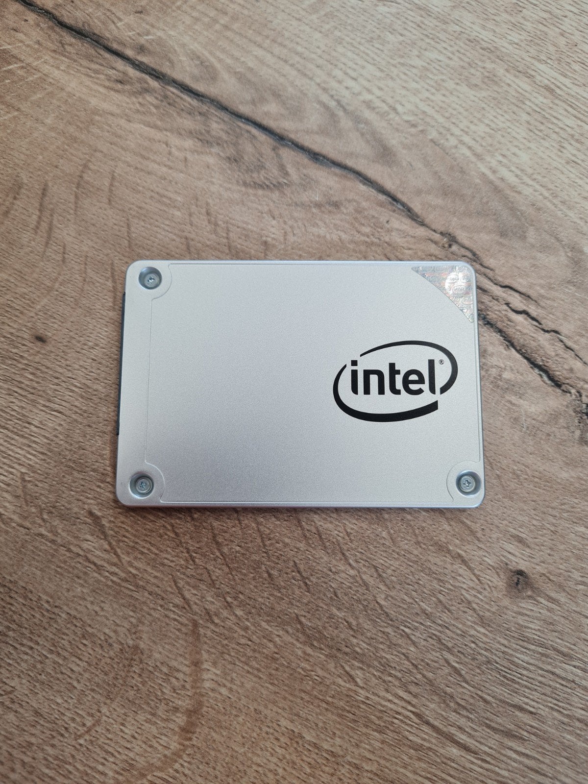 Intel 2,5 240GB SSD 5V 0.6A, Intern, Ophalen of Verzenden, Intel Corporation, 2200 Mission College Blvd, Santa Clara, CA 95054, United States