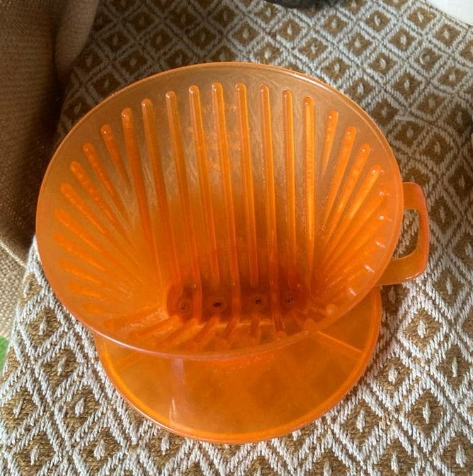 Vintage oranje koffiefilterhouder Randwyck Maastricht, Ophalen of Verzenden