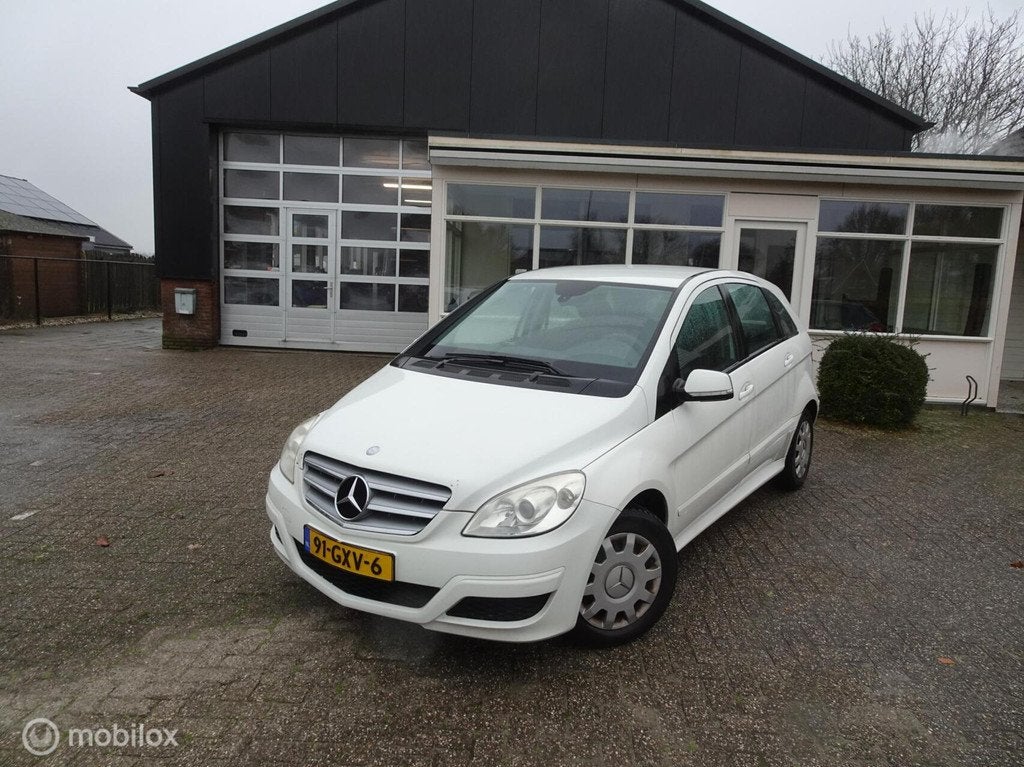 Mercedes B-klasse 170 Business Class, Auto's, Voorwielaandrijving, Gebruikt, Zwart, 4 cilinders