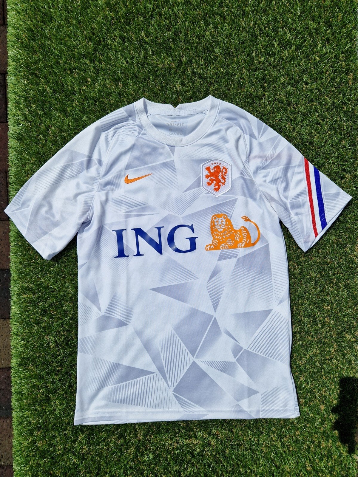 Nederlands elftal KNVB Oranje shirt 2020
Trainingsshirt, Kleding | Heren, Sportkleding, Maat 48/50 (M), Wit, Nike, Ophalen of Verzenden