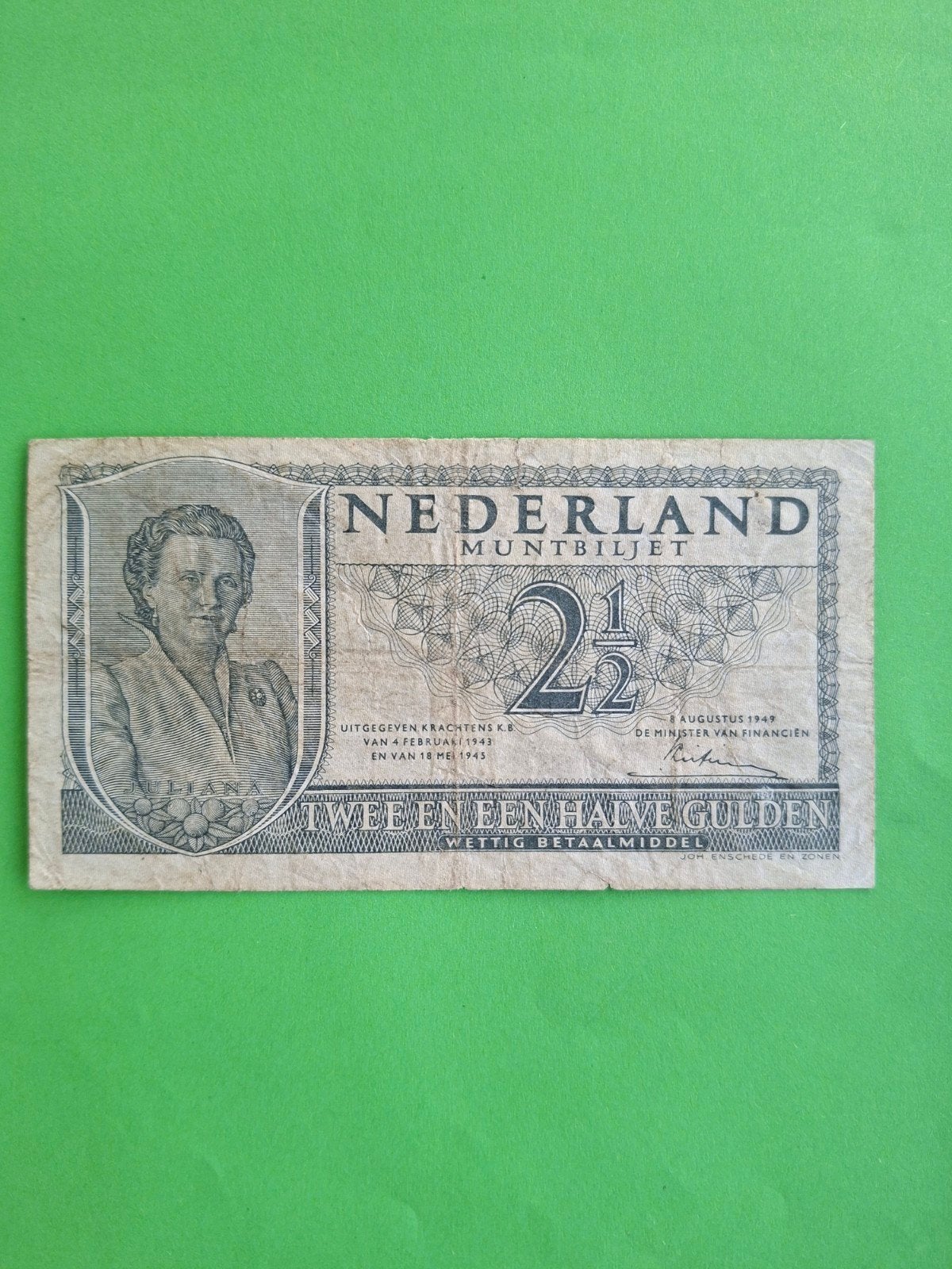 2,5 gulden Juliana uit 1949 in ZF
Serie nummer 2 CZ 048295
P, Ophalen of Verzenden, 2½ gulden, Los biljet