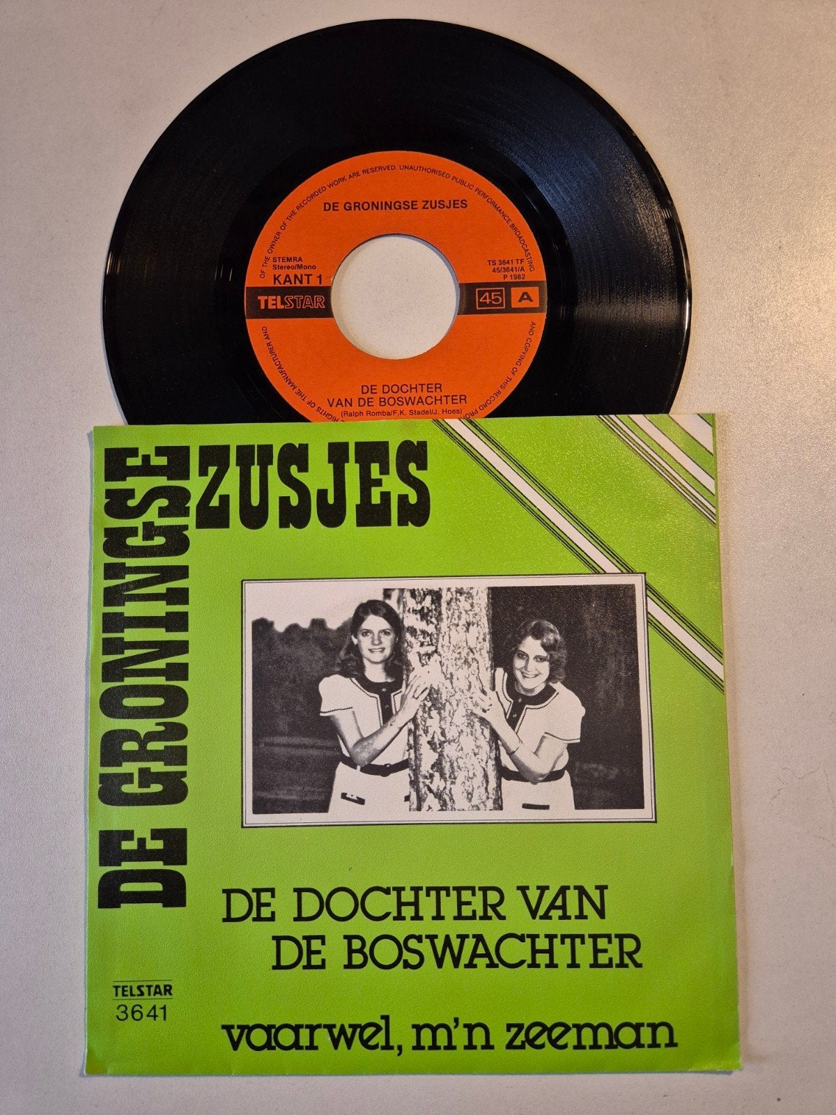 De Groningse Zusjes-De dochter van de boswachter, Cd's en Dvd's, Ophalen of Verzenden, Zo goed als nieuw, 7 inch, Levenslied of Smartlap