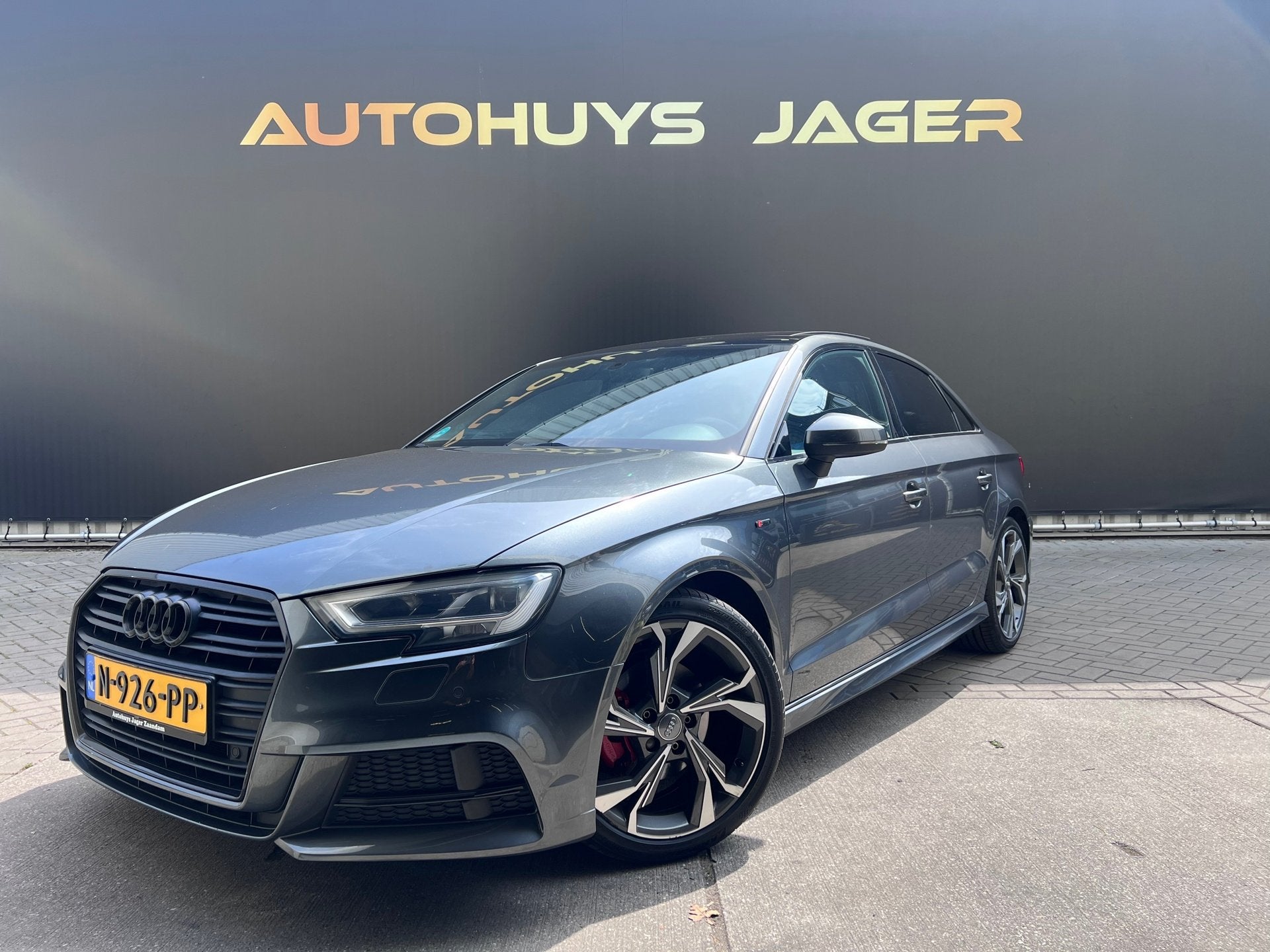 Audi A3 Limousine 35 TFSI CoD Advance Sport - 3x S Line - Pa, Auto's, Audi, Stof, 4 cilinders, 150 pk, Bedrijf