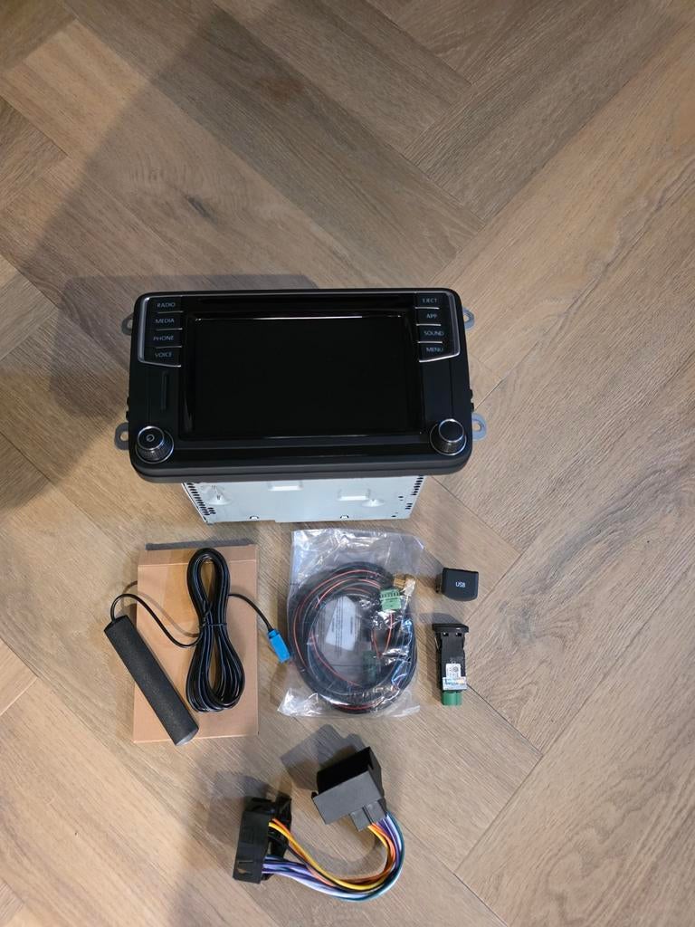 Composition media pq 5k7035200K dab+, Ophalen of Verzenden